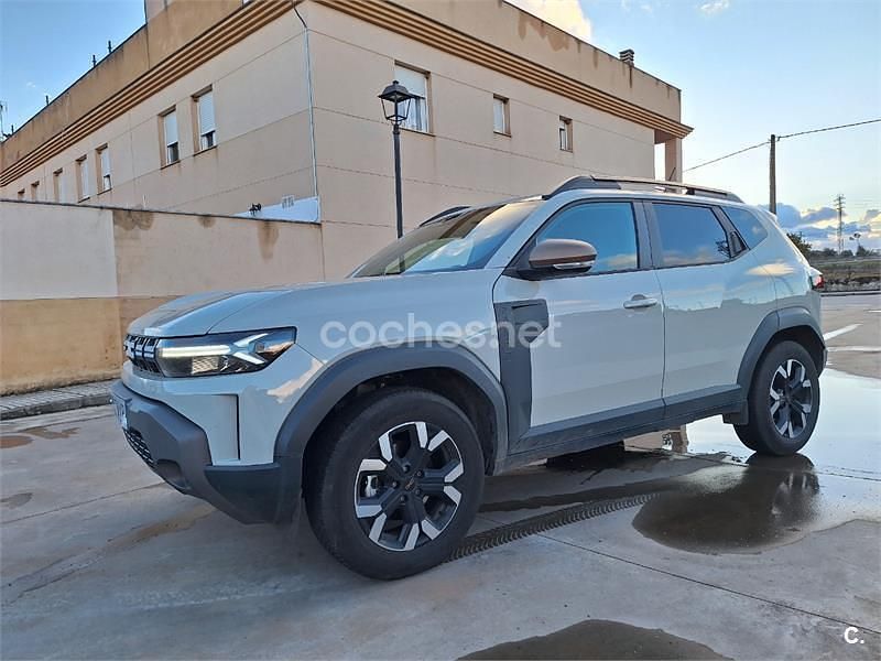 Beige Usado 2024 Dacia Duster Expression SUV | 25.500 € - Imagen 1/4