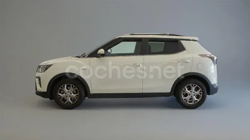 Usado KGM Tivoli 135 CV (99 kW) 2025 Blanco SUV