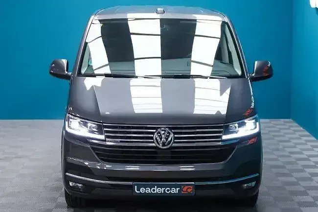 Usado VW Multivan 150 CV (110 kW) 2020 Gris / plata Monovolumen