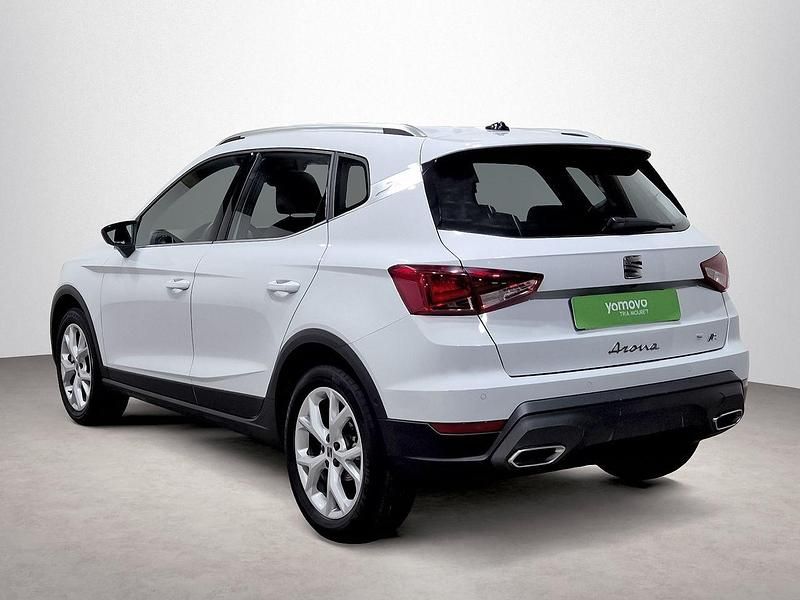 Usado Seat Arona FR 116 CV (85 kW) 2024 Blanco SUV