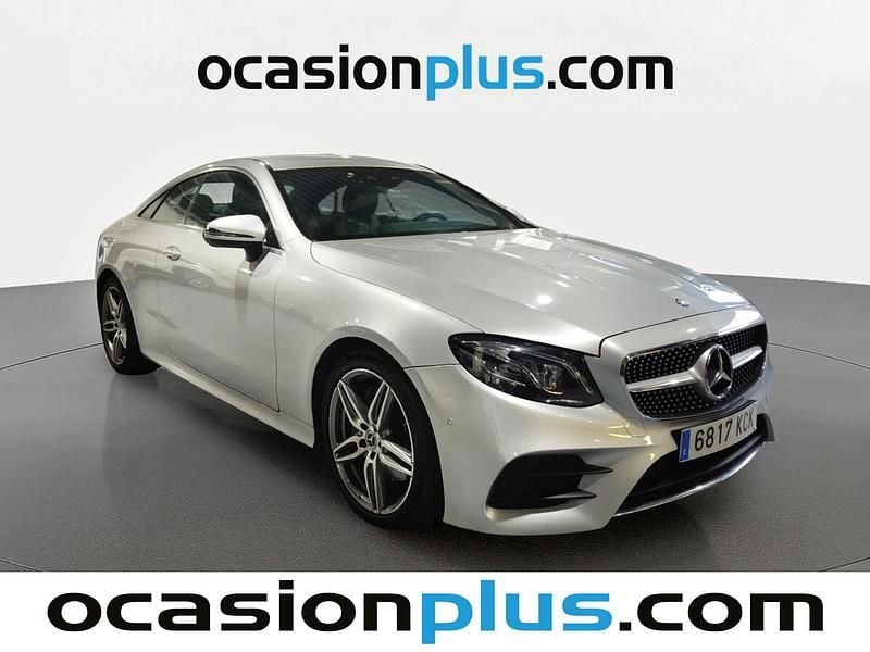 Usado Mercedes E220 AMG 194 CV (142 kW) 2017 Gris plata Coupe