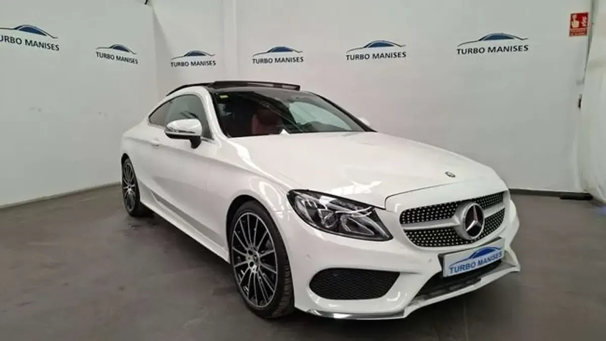 Usado Mercedes C220 170 CV (125 kW) 2017 Blanco Coupe