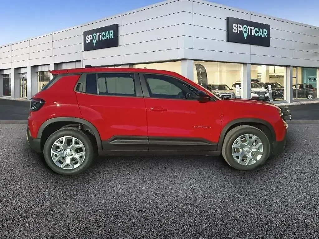 Usado Jeep Avenger EV Altitude 114 kW (156 CV) 2023 Rojo SUV