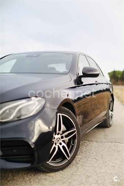 Azul Usado 2017 Mercedes E220 Berlina | 24.490 € (Buen precio) - Imagen 1/4