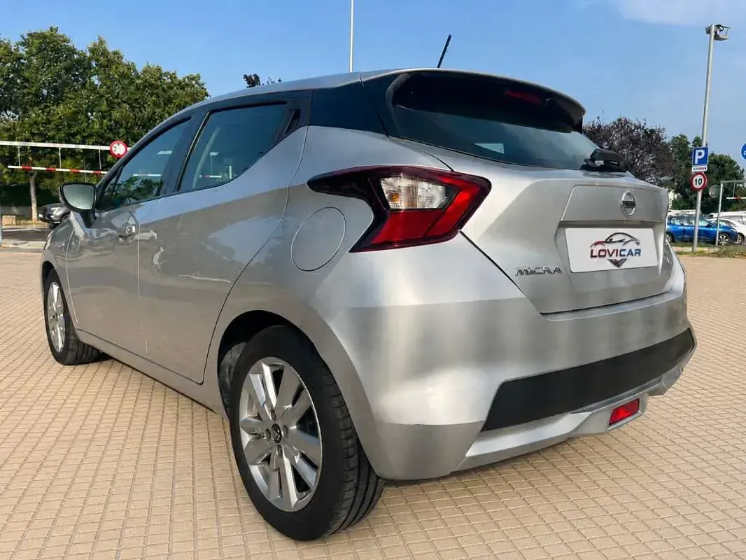Usado Nissan Micra Visia 73 CV (53 kW) 2017 Gris Utilitario