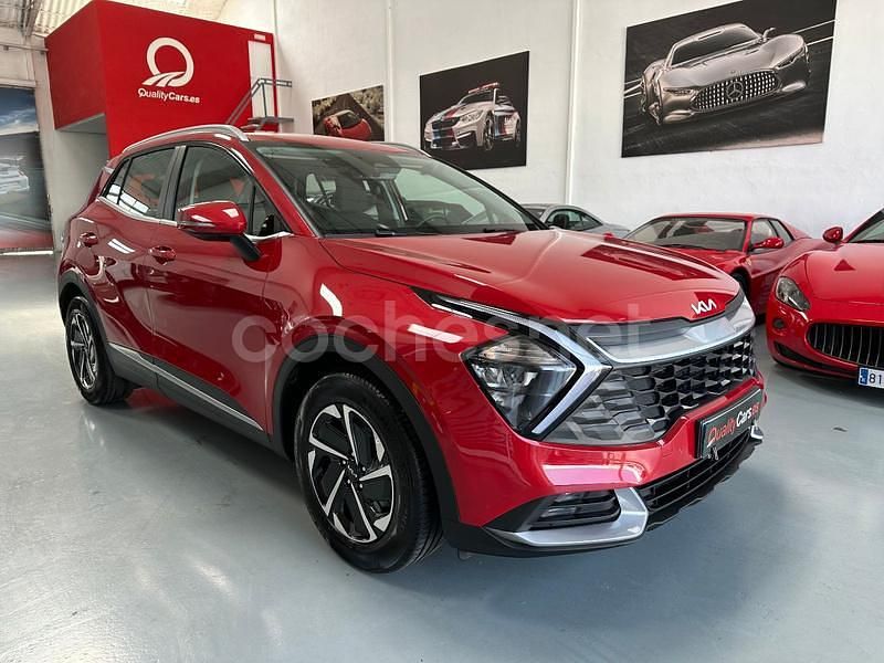 Usado Kia Sportage 136 CV (100 kW) 2024 Granate SUV