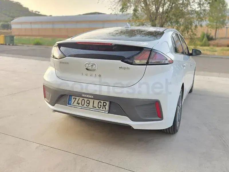 Usado Hyundai Ioniq 141 CV (103 kW) 2020 Blanco Utilitario