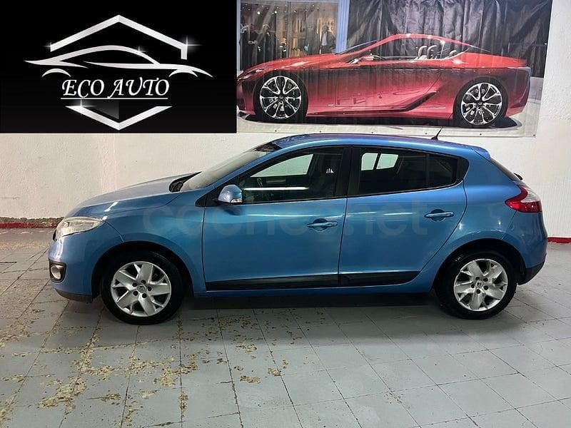 Usado Renault Mégane Expression 115 CV (84 kW) 2013 Azul Berlina