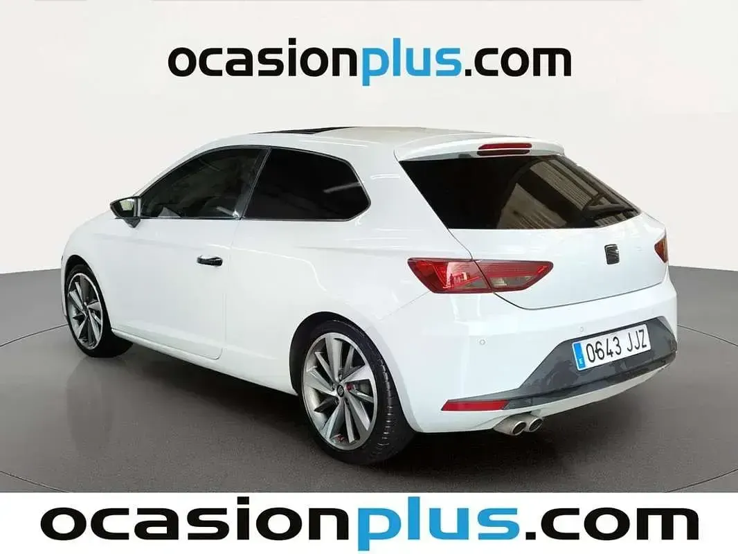 Usado Seat Leon SC FR 184 CV (135 kW) 2015 Blanco Utilitario