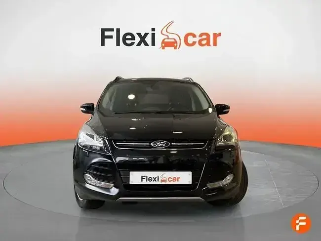 Begagnad Ford Kuga Titanium 140 HK (102 kW) 2013 Svart SUV