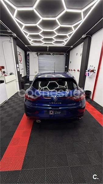 Usado Renault Mégane IV Zen 140 CV (102 kW) 2019 Azul Berlina