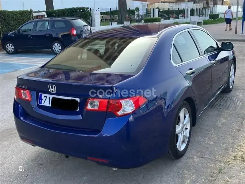 Usado Honda Accord Executive 150 CV (110 kW) 2011 Azul Berlina