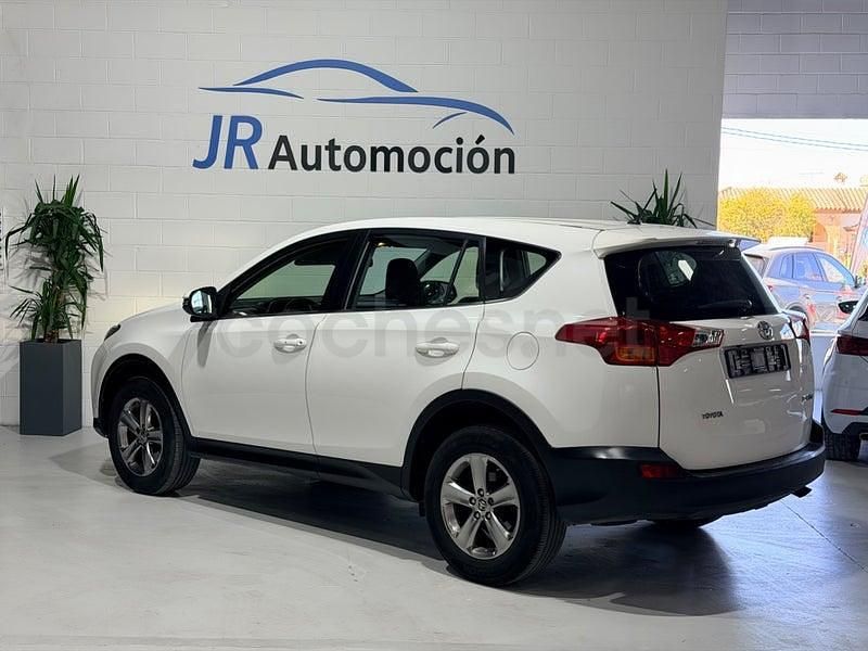 Usado Toyota RAV4 Active 124 CV (91 kW) 2015 Blanco SUV