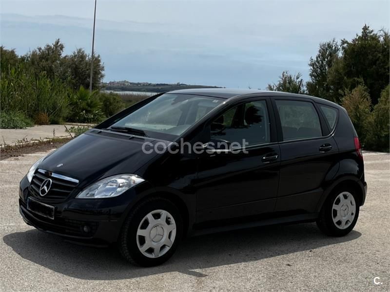 Negro Usado 2009 Mercedes A160 Monovolumen | 9400 € (Un poco caro) - Imagen 1/4
