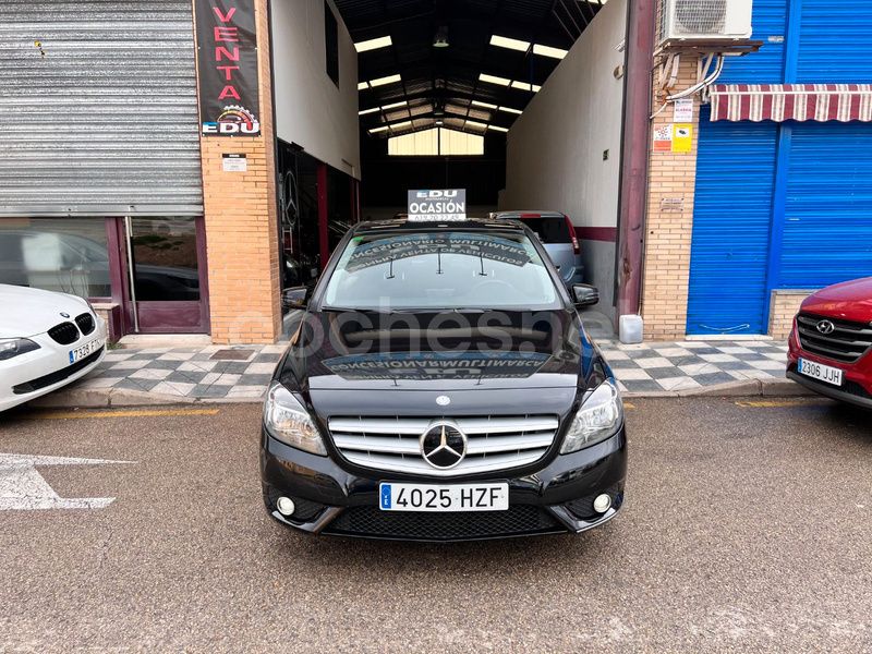 Occasion Mercedes B180 Urban 109 PK (80 kW) 2014 Zwart MPV