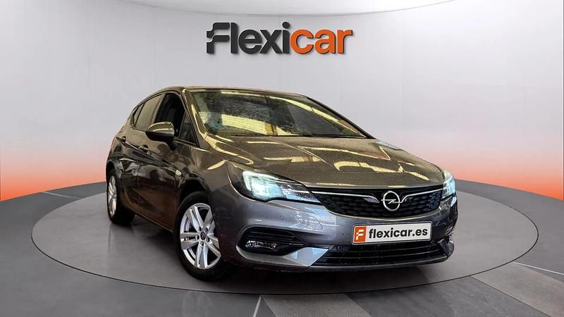 Usado Opel Astra GS Line 131 CV (96 kW) 2019 Gris Berlina