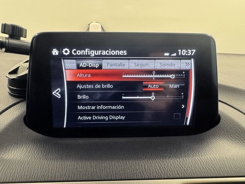 Usado Mazda 3 Edition 105 CV (77 kW) 2018 Rojo Berlina