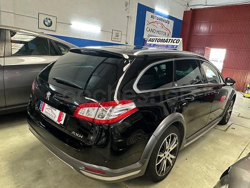 Usado Peugeot 508 RXH 200 CV (147 kW) 2017 Negro Familiar