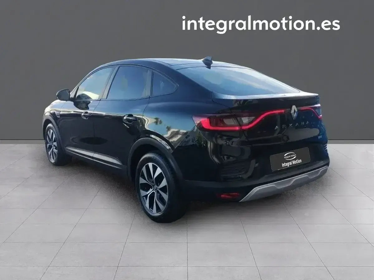 Usado Renault Arkana Engineered 145 CV (106 kW) 2023 Negro SUV