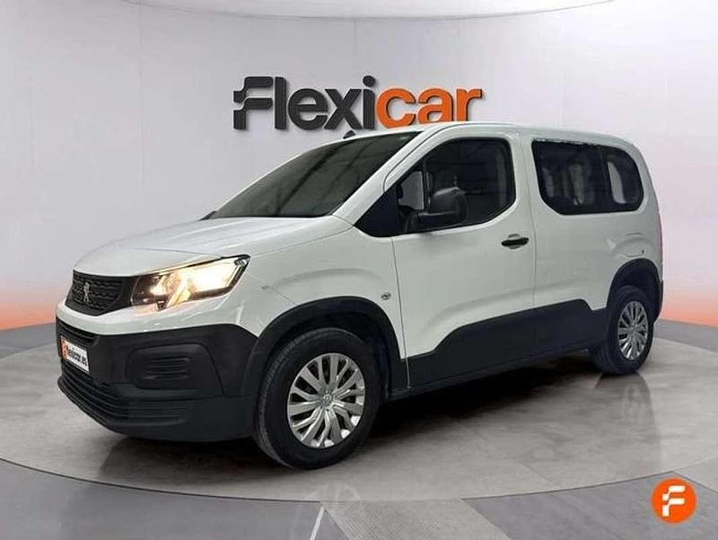 Usado Peugeot Rifter Active 131 CV (96 kW) 2020 Blanco Monovolumen