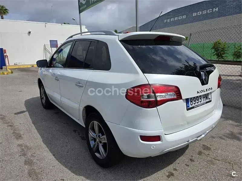 Usado Renault Koleos Bose Edition 150 CV (110 kW) 2012 Blanco SUV