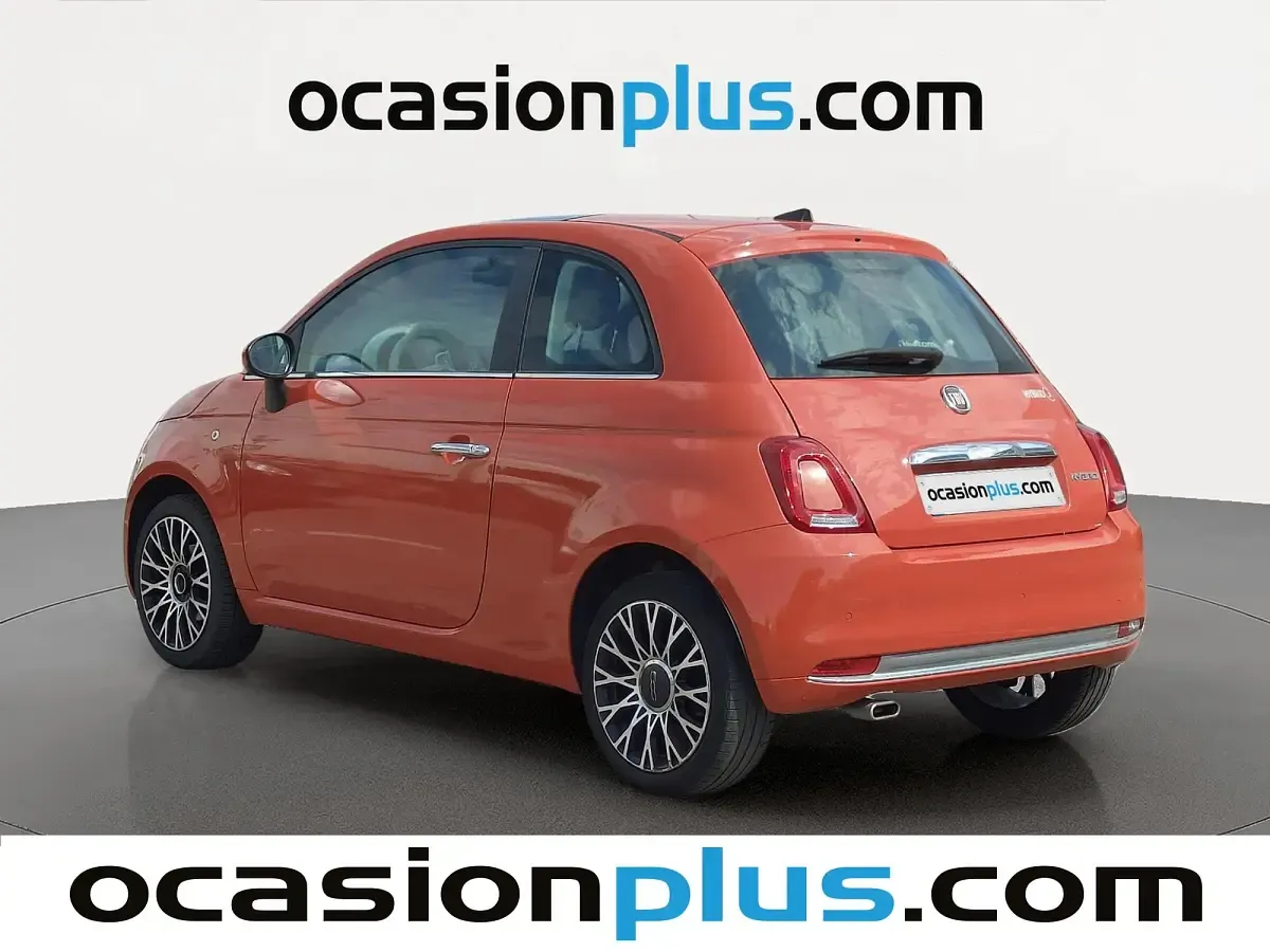 Usado Fiat 500 Dolcevita 71 CV (52 kW) 2024 Naranja Utilitario