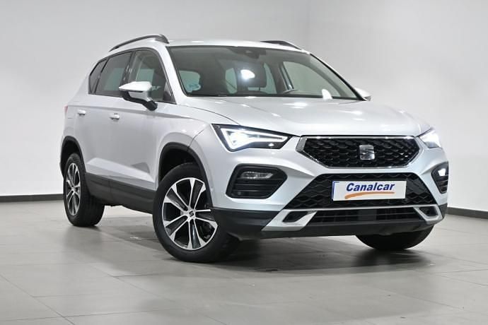 Usado Seat Ateca Style 150 CV (110 kW) 2024 Plateado SUV