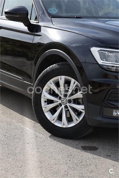 Usado VW Tiguan 125 CV (91 kW) 2018 Negro SUV