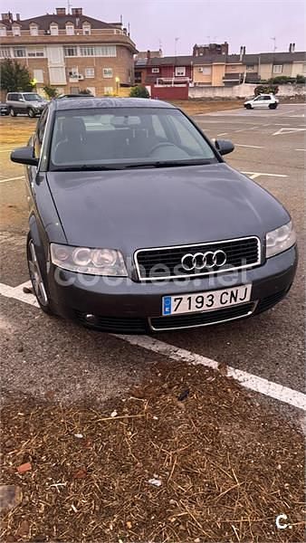 Gris / plata Usado 2003 Audi A4 Berlina | 2500 € (Precio justo) - Imagen 1/2
