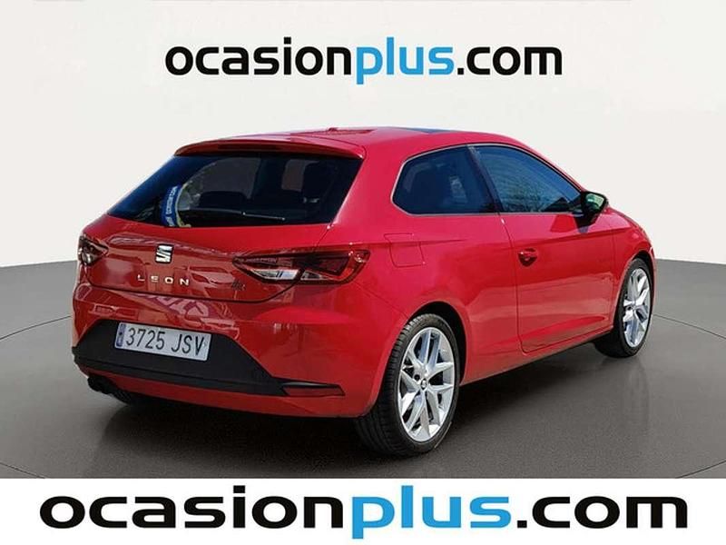 Usado Seat Leon SC FR 150 CV (110 kW) 2016 Rojo Utilitario
