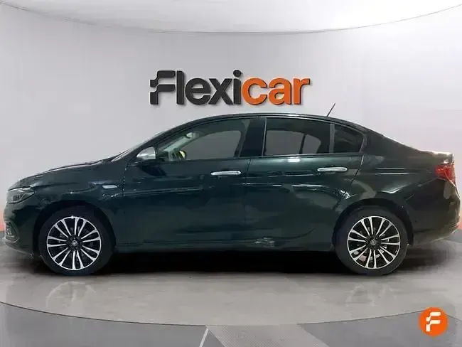 Usado Fiat Tipo Cross 130 CV (95 kW) 2023 Verde Berlina