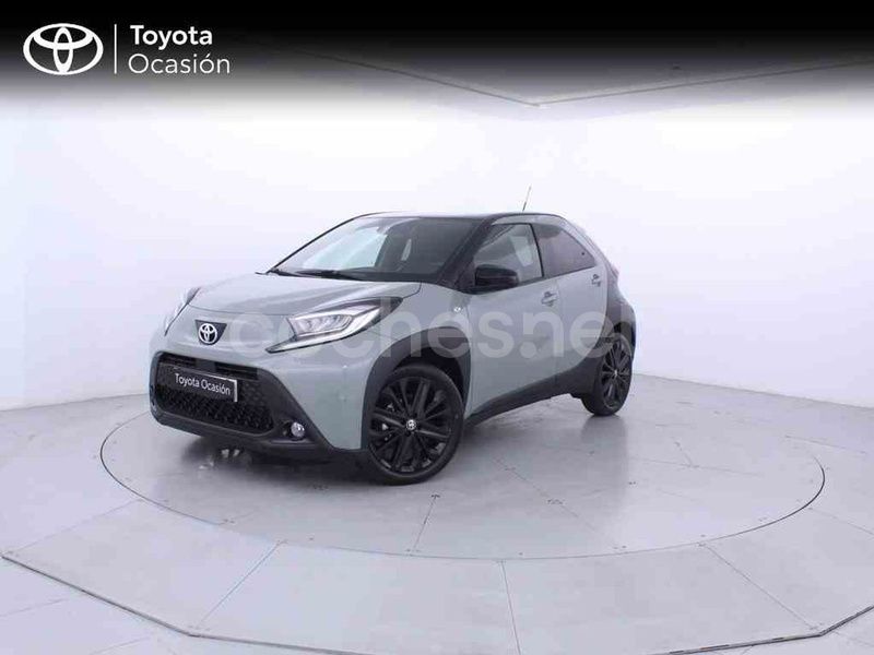 Verde Nuevo 2025 Toyota Aygo Utilitario | 19.880 € - Imagen 1/3