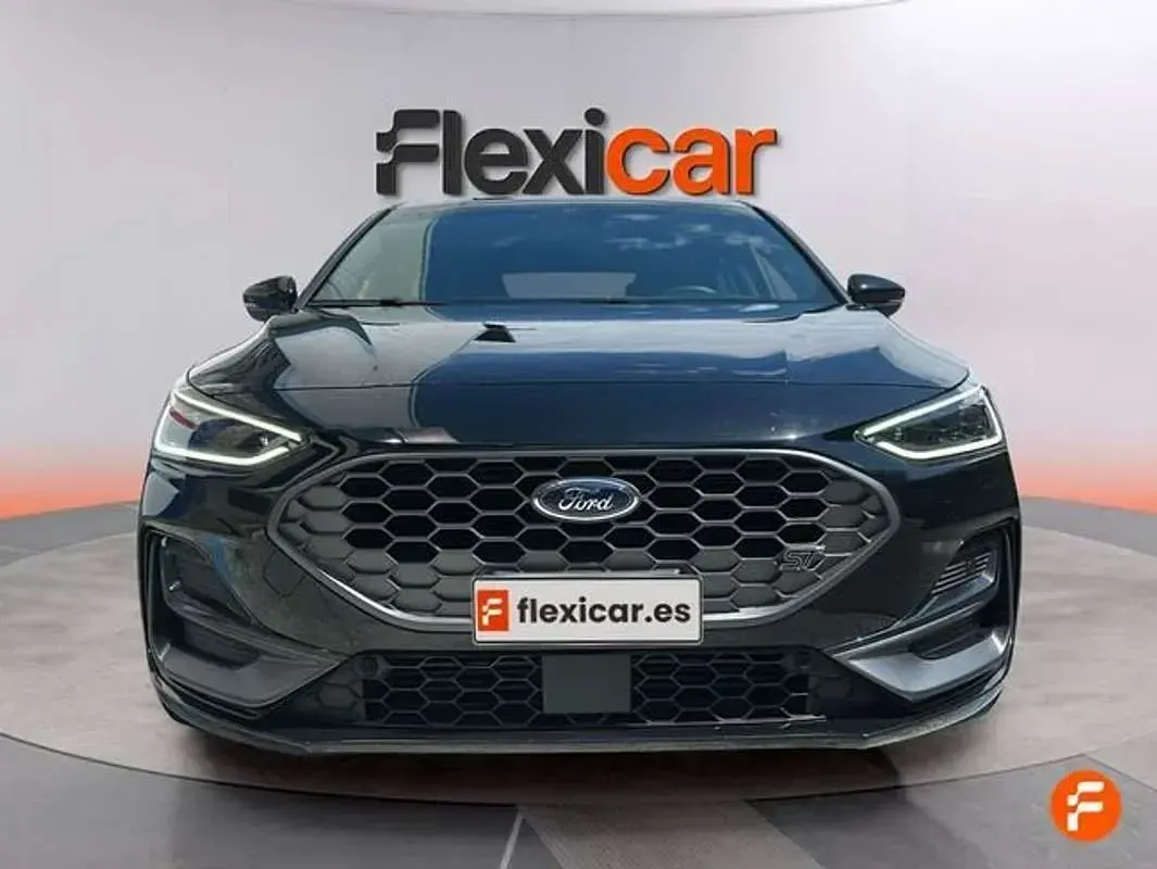Begagnad Ford Focus ST 280 HK (205 kW) 2024 Svart Halvkombi