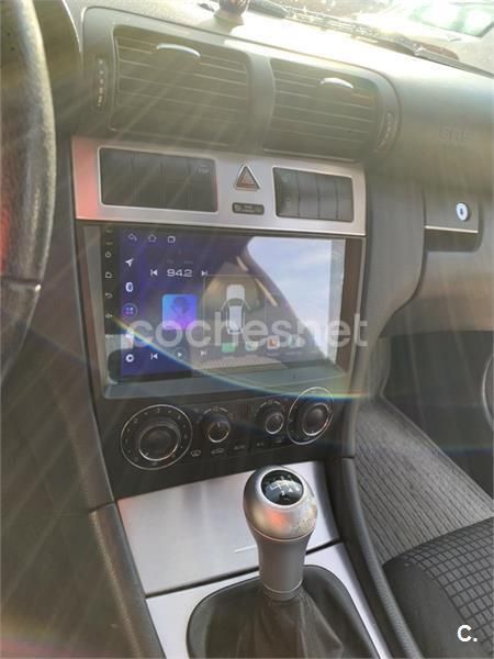 Usado Mercedes C220 Sport Edition 150 CV (110 kW) 2005 Gris / plata Berlina