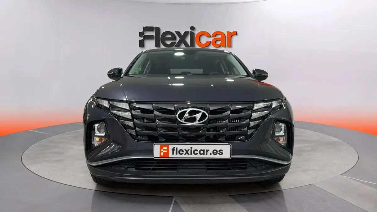 Usado Hyundai Tucson 150 CV (110 kW) 2024 Gris SUV