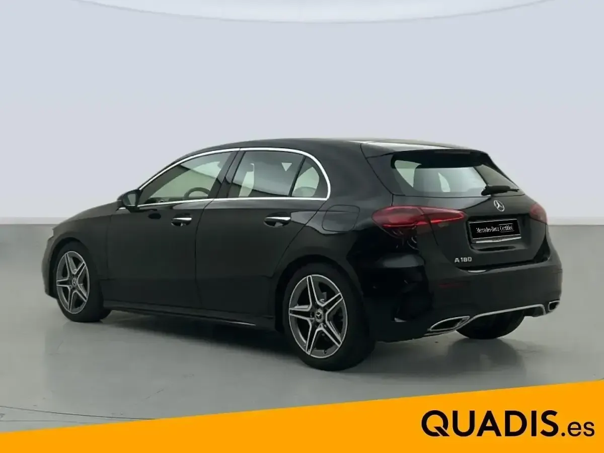 Usado Mercedes A180 136 CV (100 kW) 2025 Negro