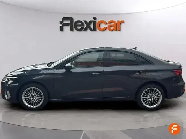 Usado Audi A3 Advanced Plus 116 CV (85 kW) 2020 Gris Berlina