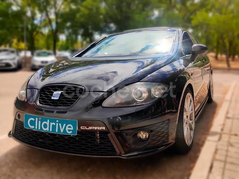 Usado Seat Leon CUPRA 240 CV (176 kW) 2011 Negro Utilitario