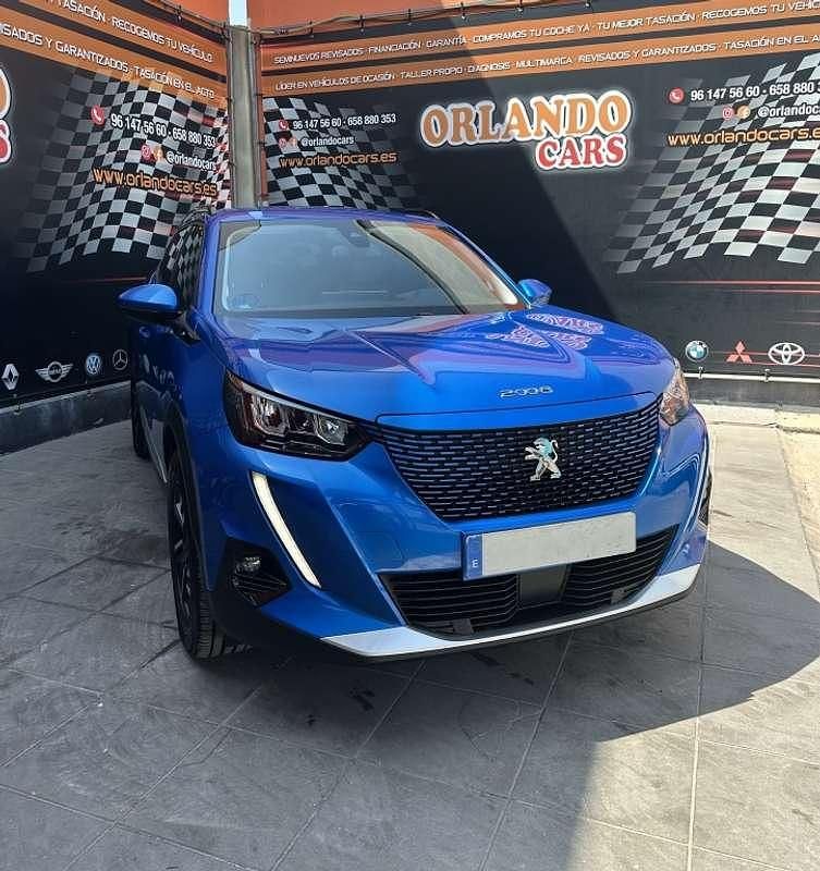 Usado Peugeot e-2008 Allure 100 kW (136 CV) 2021 Azul SUV