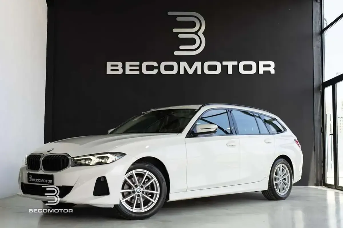 Usado BMW 318 150 CV (110 kW) 2022 Blanco Familiar