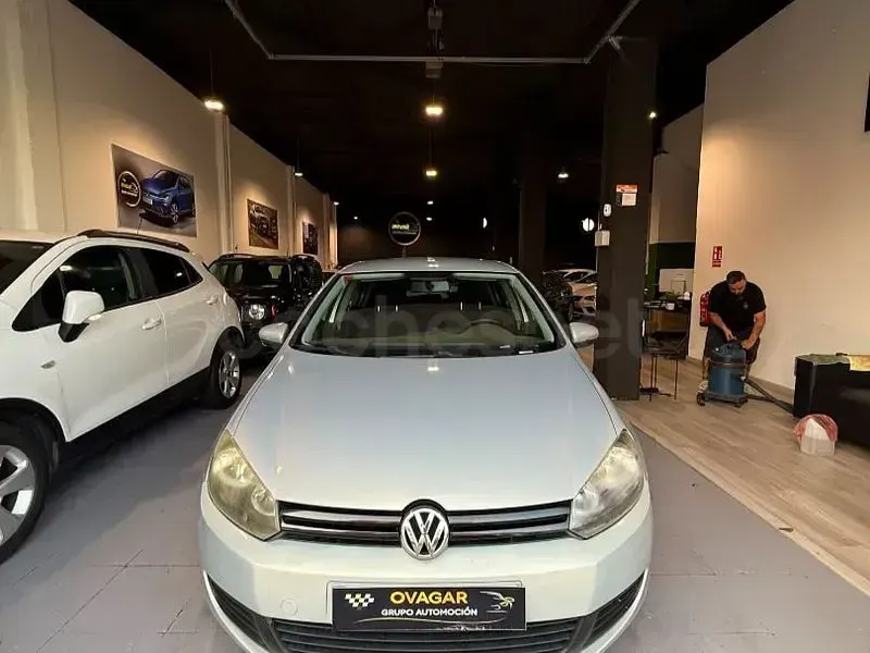 Usado VW Golf VI Advance 122 CV (89 kW) 2009 Beige Berlina