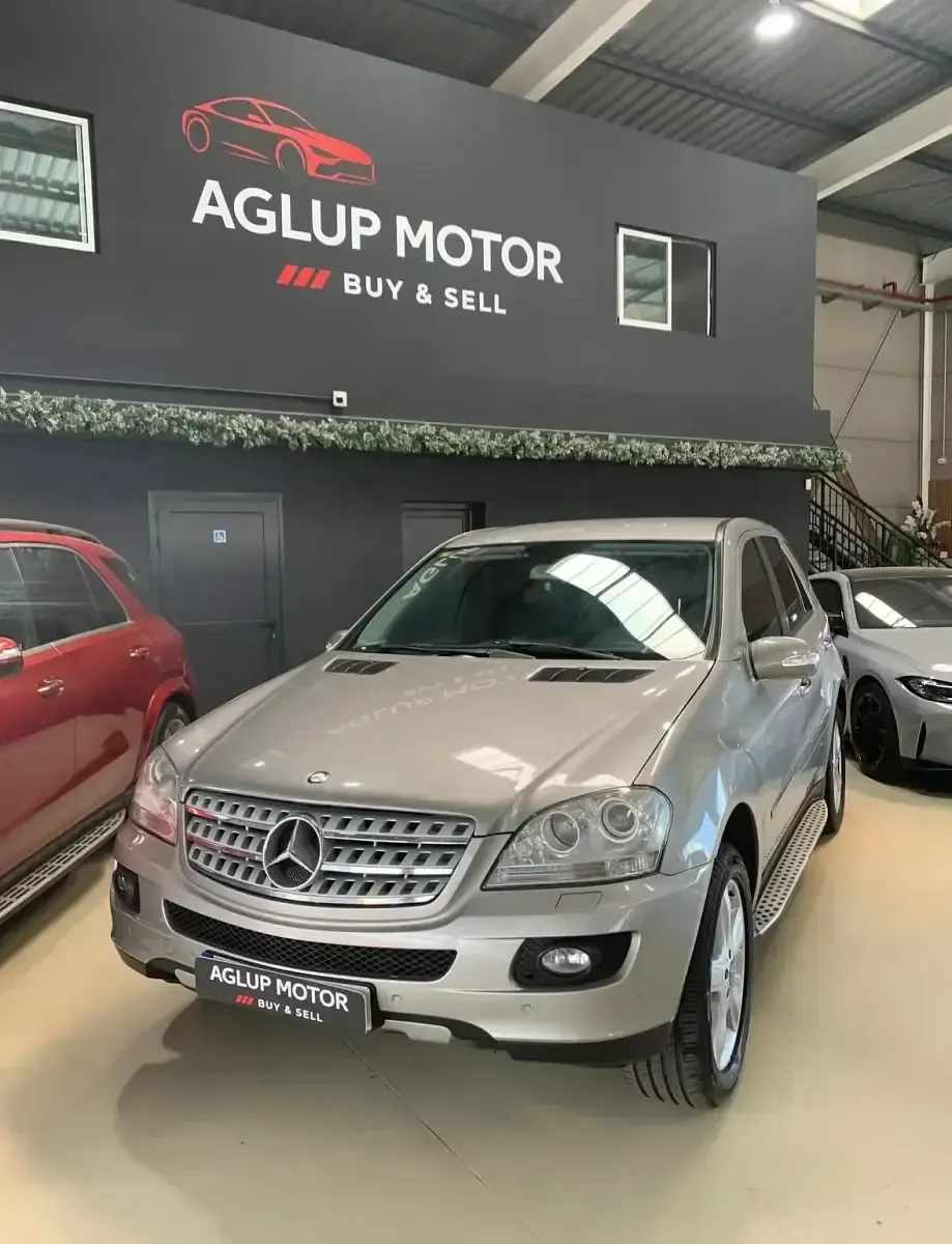 Usado Mercedes ML350 272 CV (200 kW) 2005 SUV