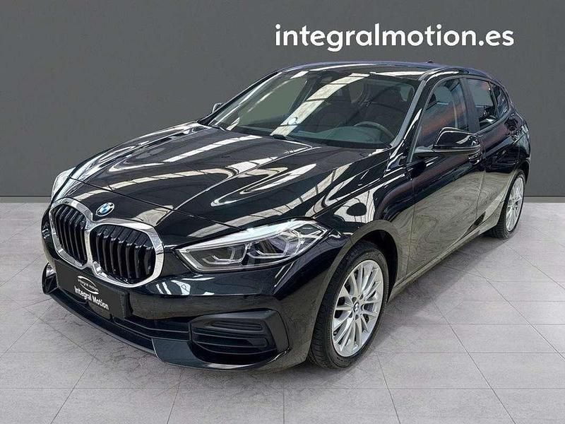 Negro Usado 2020 BMW 118 Utilitario | 22.500 € (Precio justo) - Imagen 1/4