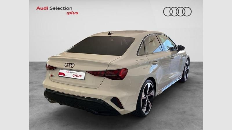 Usado Audi A3 S-Line 150 CV (110 kW) 2024 Gris daytona efecto perla Berlina
