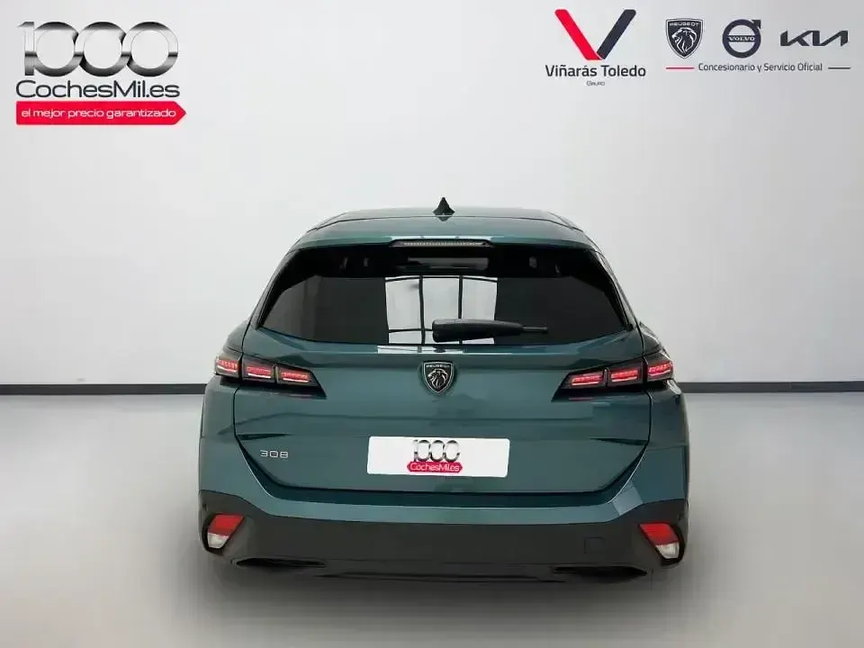 Usado Peugeot 308 SW Active 110 CV (80 kW) 2022 Azul Familiar