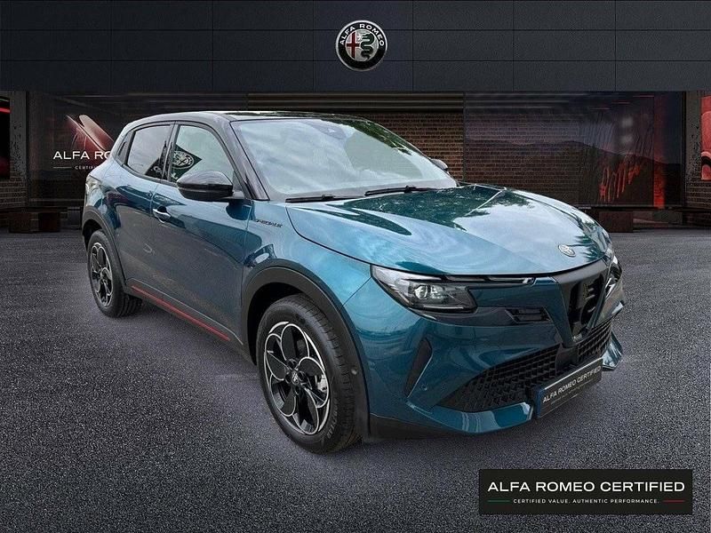 Nuevo Alfa Romeo GT Junior Edizione Speciale 114 kW (156 CV) 2025 Azul Utilitario