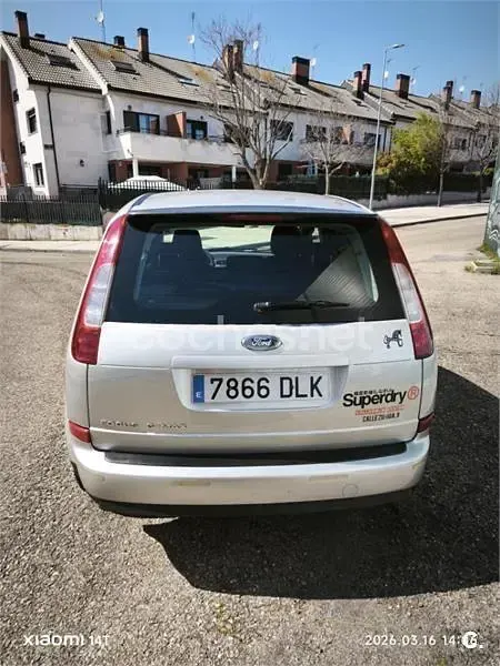 Usado Ford C-MAX Trend 100 CV (73 kW) 2005 Gris / plata Monovolumen
