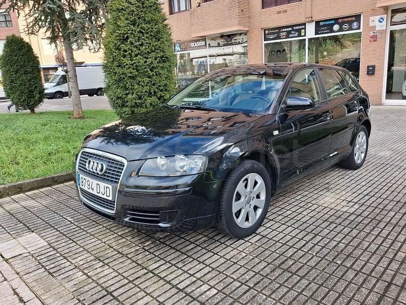 Negro Usado 2005 Audi A3 Ambition Berlina | 6900 € (Precio justo) - Imagen 1/4