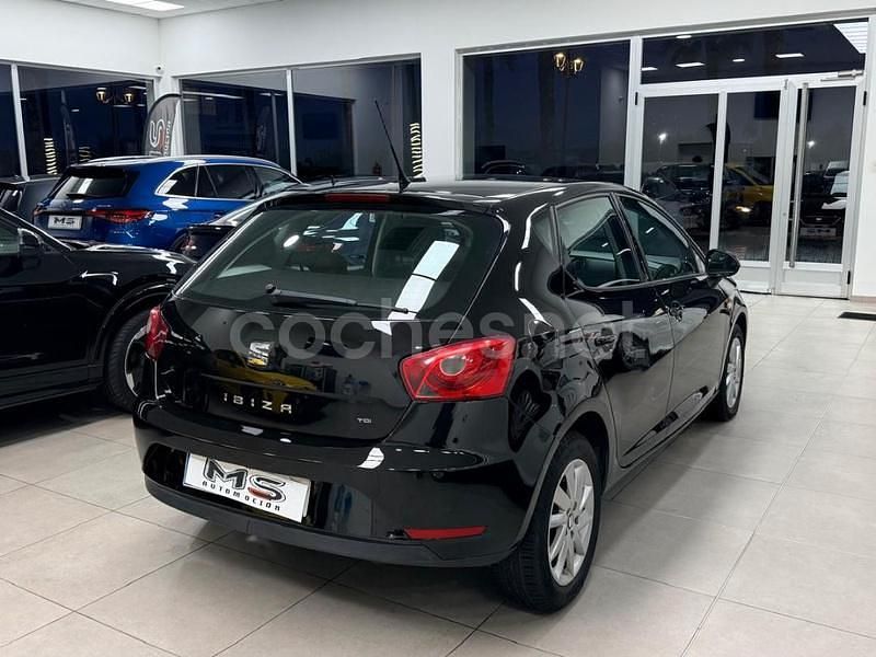 Usado Seat Ibiza Style 90 CV (66 kW) 2014 Negro Berlina