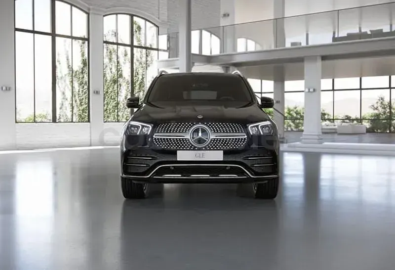 Occasion Mercedes GLE400 AMG line 330 PK (242 kW) 2022 Zwart SUV
